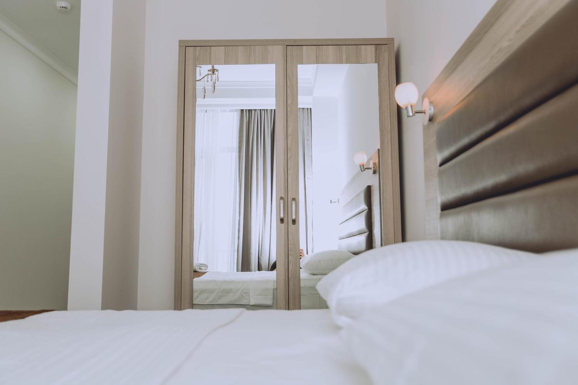 Royal Medis Hotel Batumi Zewnętrze zdjęcie