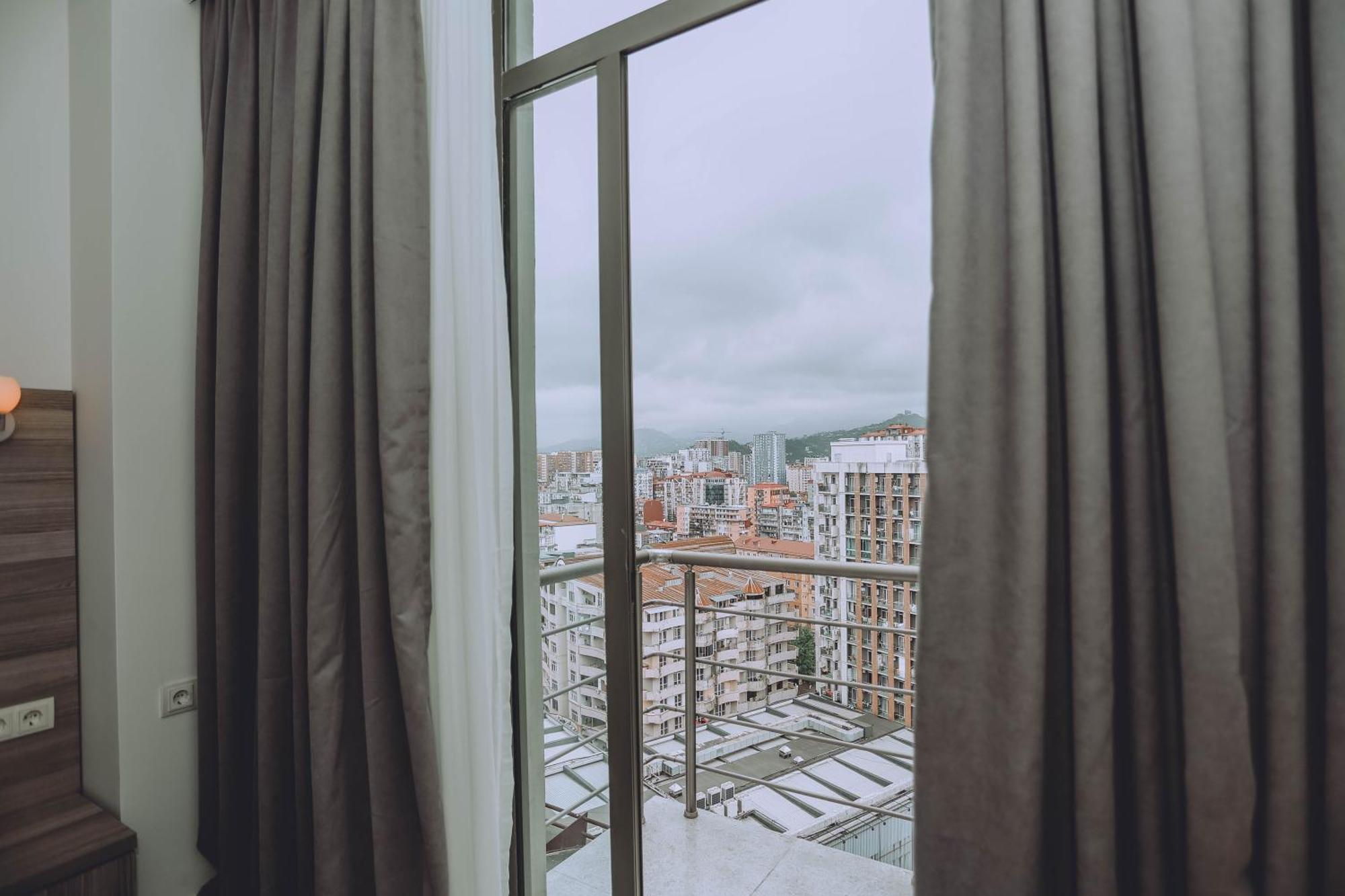 Royal Medis Hotel Batumi Zewnętrze zdjęcie