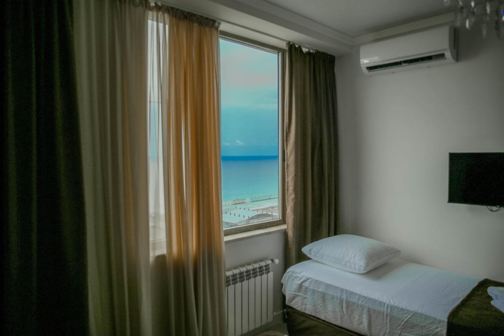 Royal Medis Hotel Batumi Zewnętrze zdjęcie