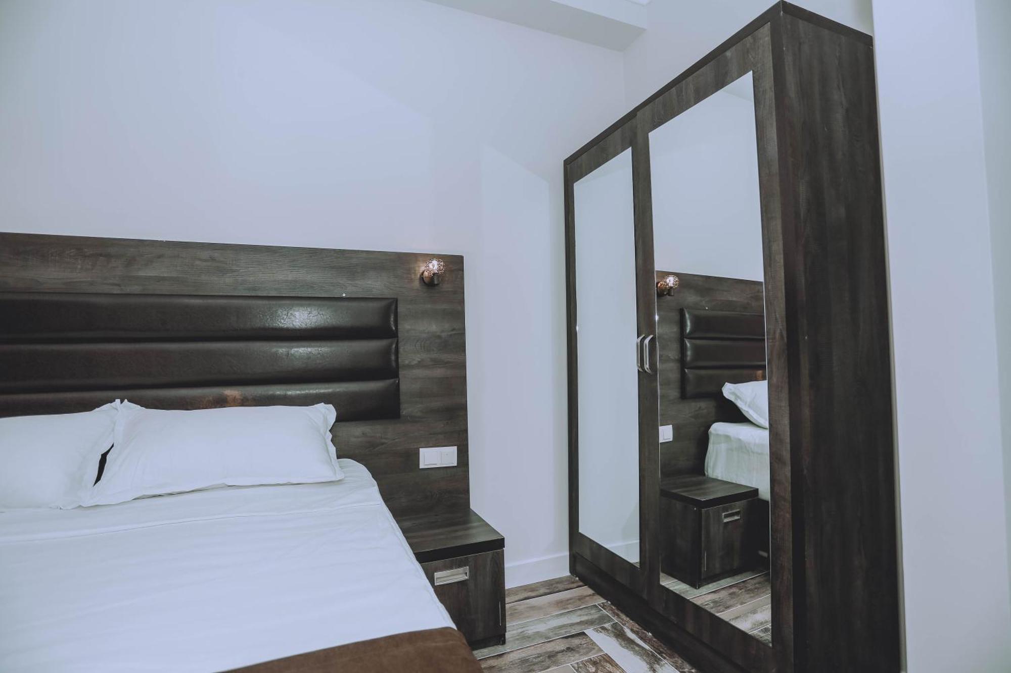 Royal Medis Hotel Batumi Zewnętrze zdjęcie