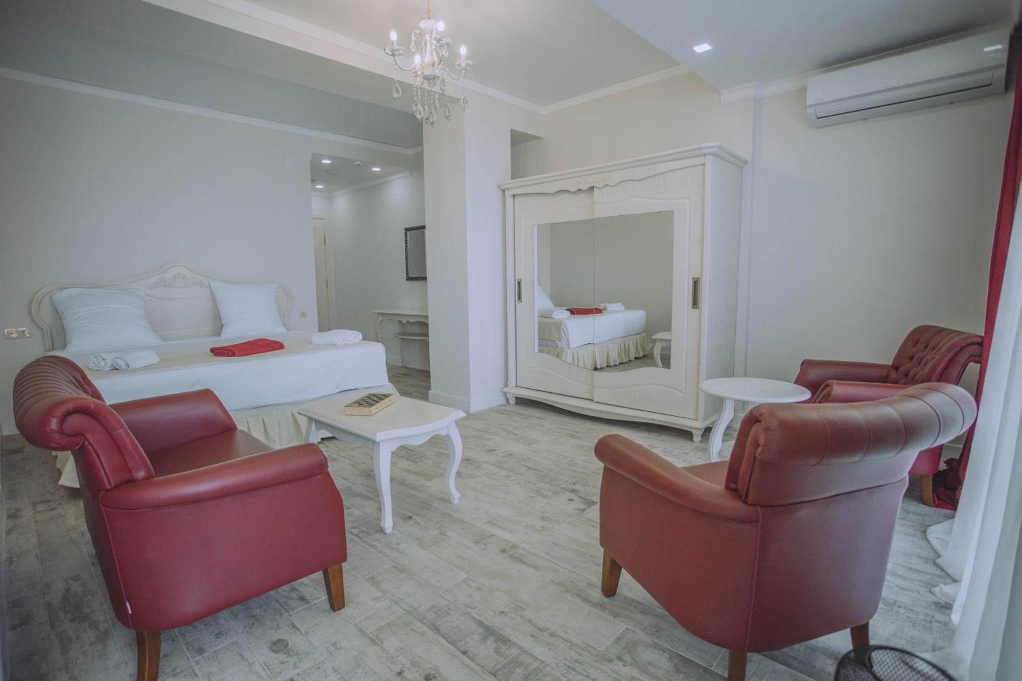Royal Medis Hotel Batumi Zewnętrze zdjęcie