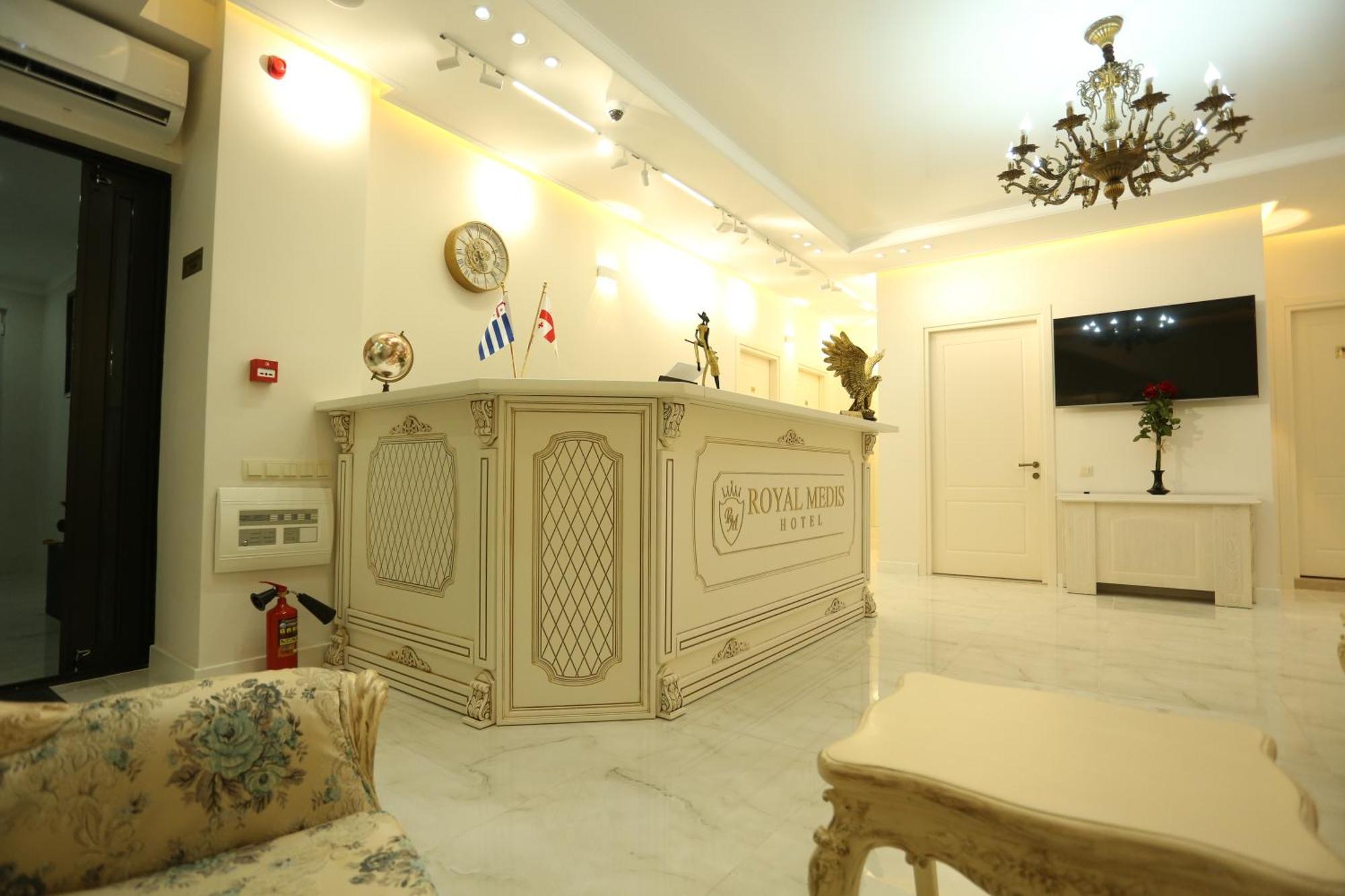 Royal Medis Hotel Batumi Zewnętrze zdjęcie